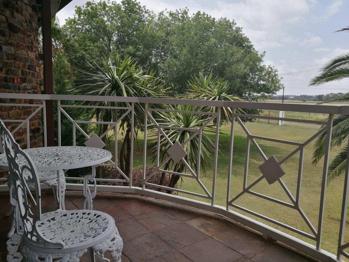 Krige Lodge B&B Bloemfontein Exterior photo